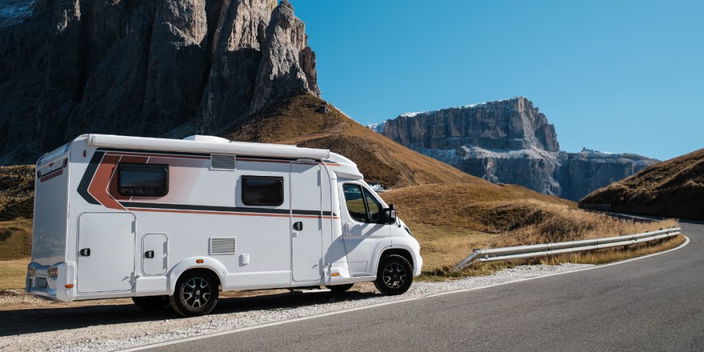 Nomad Ivy Model – Camper van rental in Europe