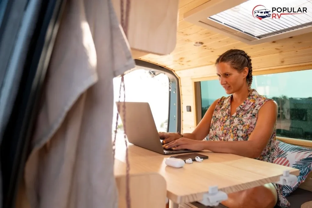 Factors to Consider Before Choosing an RV Internet Option