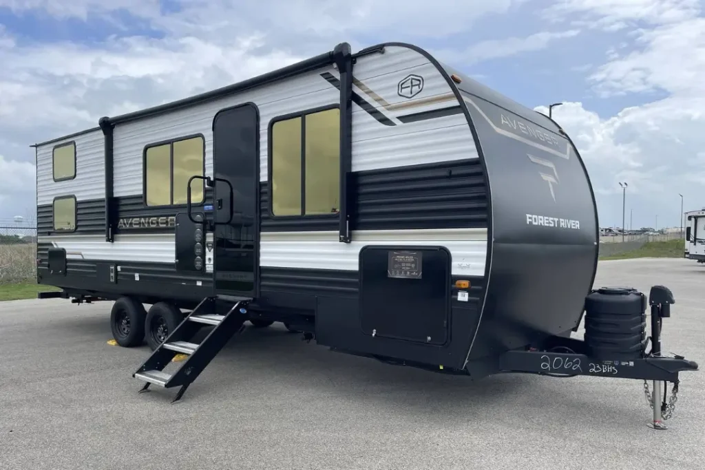 best-rv-brands-for-full-time-residents
