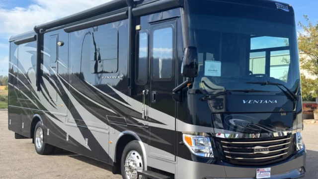 newmar-ventana-motorhome-front-exterior